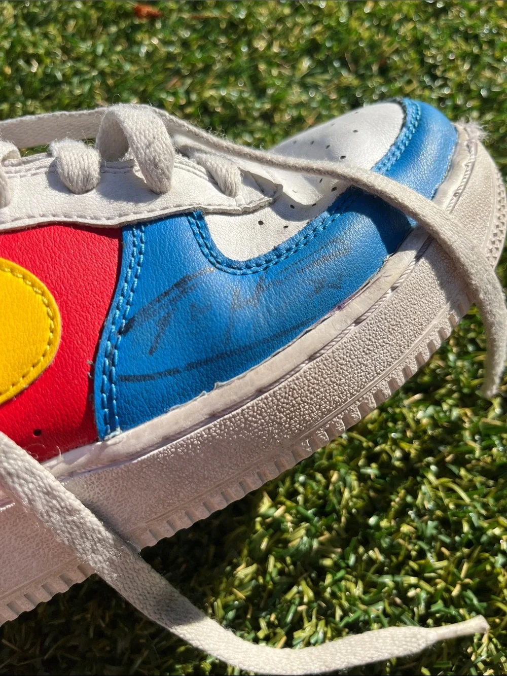 Nike Uno collab. Air Force 1 size 6y shoes
